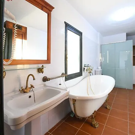 Del Sol Paraiso Villa